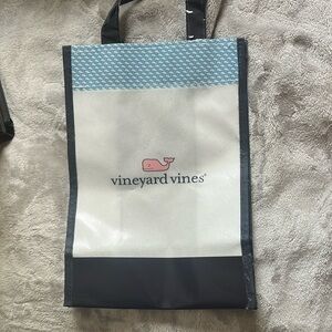 5/$15 Vineyard Vines Reusable Bag